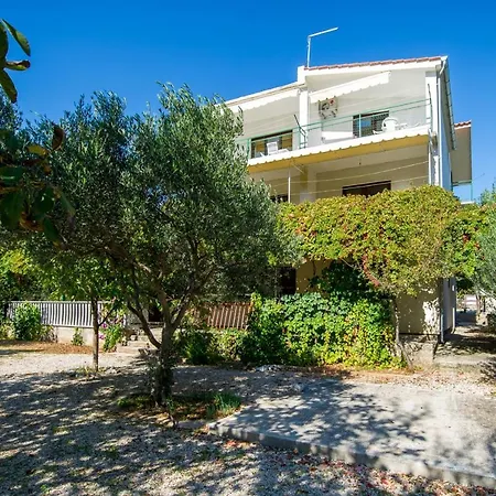 Apartment By The Sea Grebastica, Sibenik - 14317