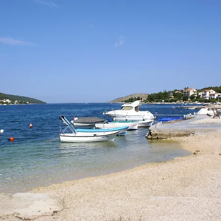 Apartment By The Sea Grebastica, Sibenik - 14317 Grebastica